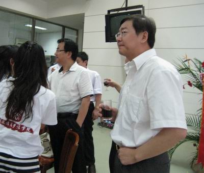 皇冠体育