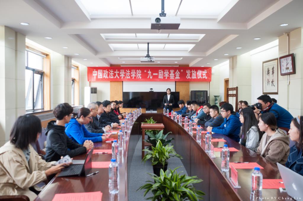 皇冠体育